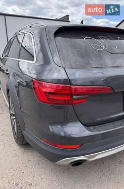 Универсал Audi A4 Allroad 2017 в 