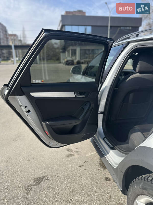Универсал Audi A4 Allroad 2009 в Днепре