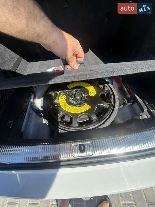 Универсал Audi A4 Allroad 2020 в Львове