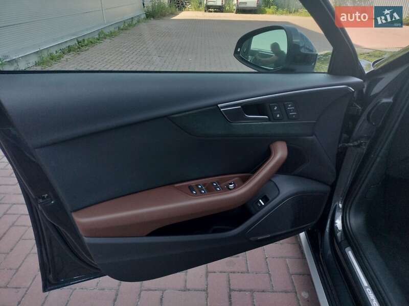 Універсал Audi A4 Allroad 2017 в Рівному