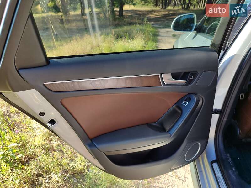 Универсал Audi A4 Allroad 2014 в Вышгороде