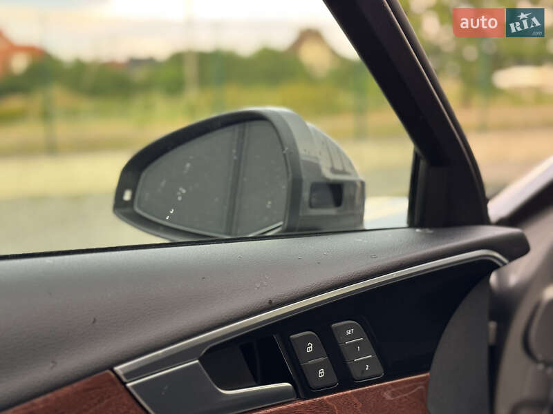 Универсал Audi A4 Allroad 2020 в Луцке