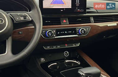 Универсал Audi A4 Allroad 2020 в 