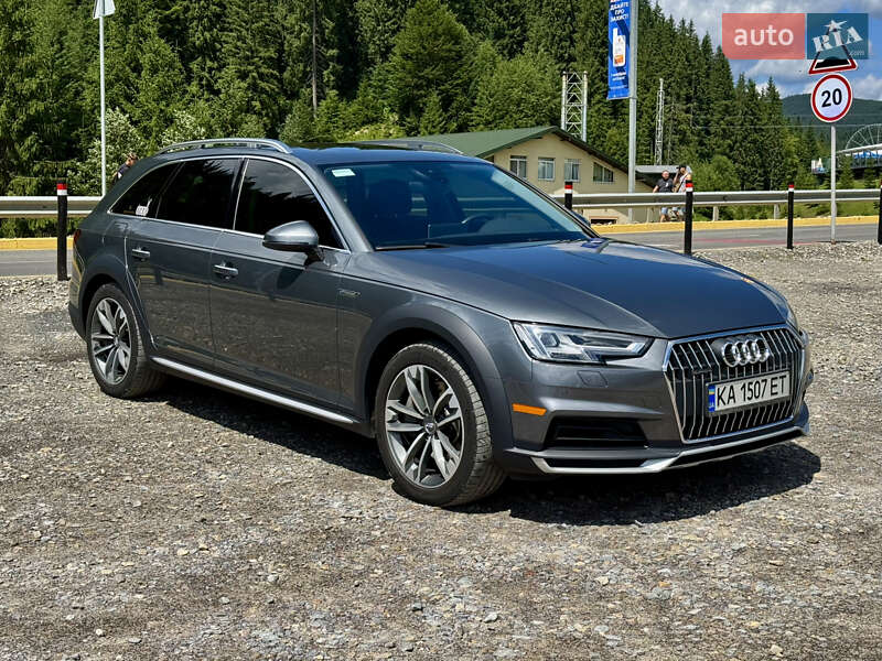 Универсал Audi A4 Allroad 2017 в 