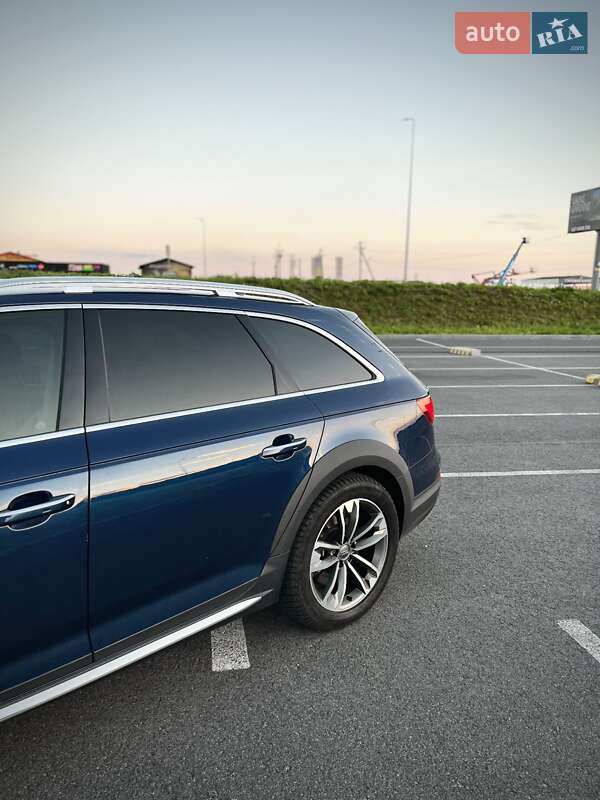 Универсал Audi A4 Allroad 2018 в Львове