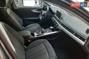 Универсал Audi A4 Allroad 2017 в 