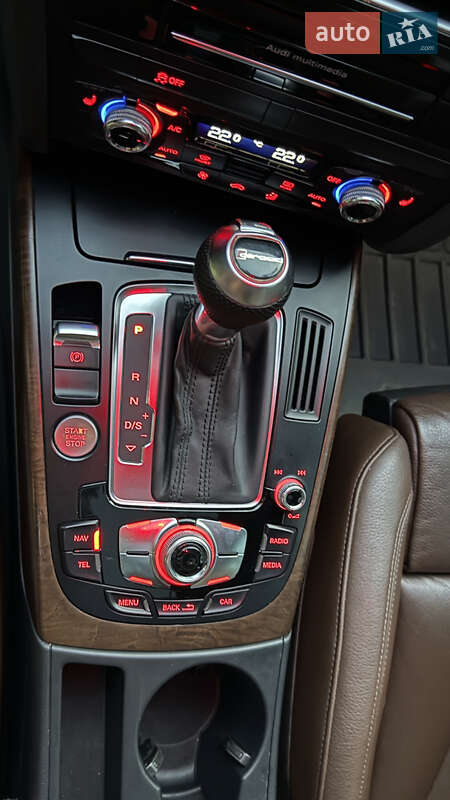 Универсал Audi A4 Allroad 2014 в Киеве