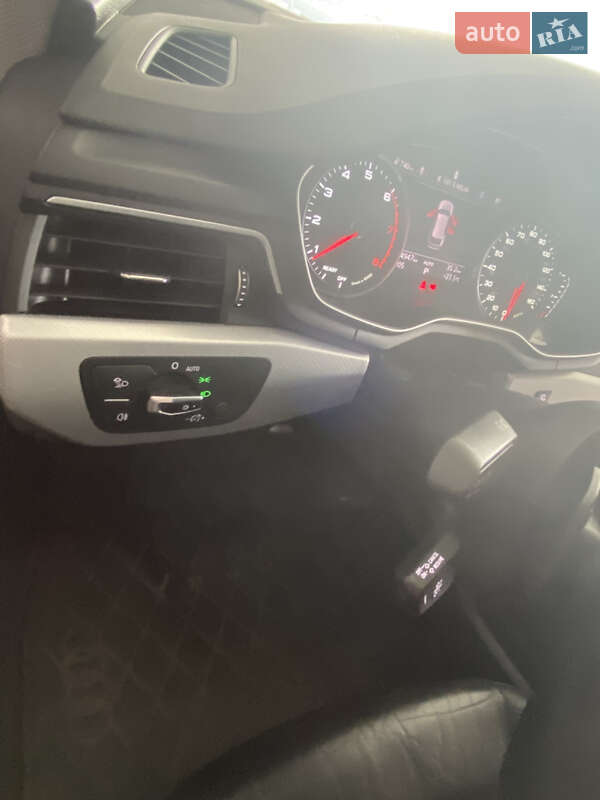 Универсал Audi A4 Allroad 2017 в Киеве