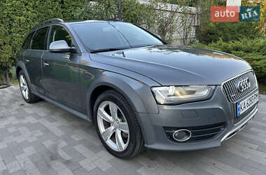 Универсал Audi A4 Allroad 2015 в 
