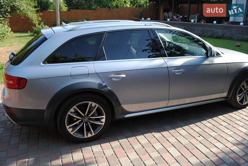 Універсал Audi A4 Allroad 2016 в Луцьку