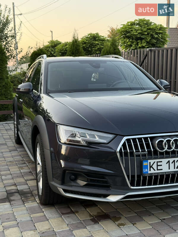 Универсал Audi A4 Allroad 2017 в Днепре