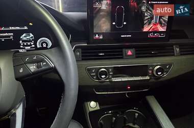 Универсал Audi A4 Allroad 2020 в 