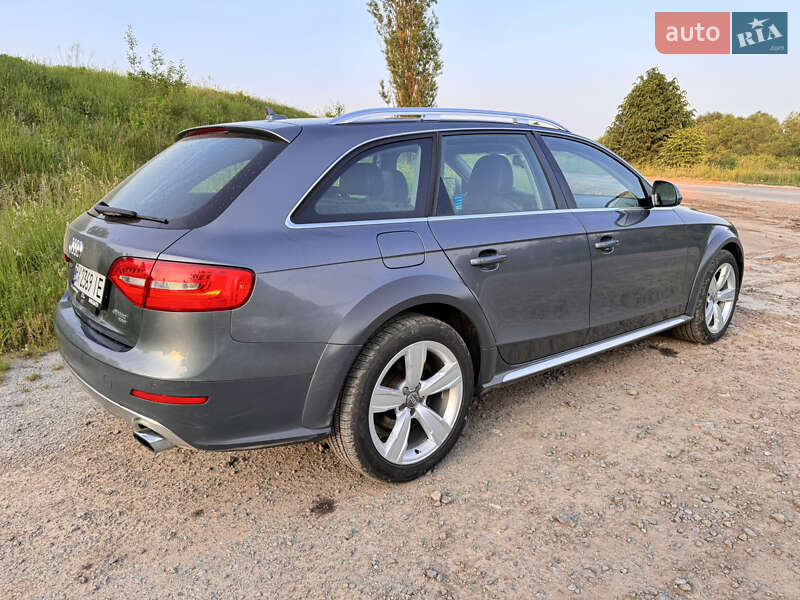 Универсал Audi A4 Allroad 2012 в Белогорье
