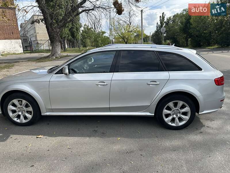 Универсал Audi A4 Allroad 2011 в Харькове