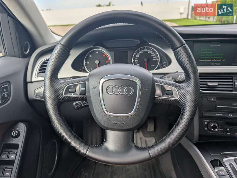 Універсал Audi A4 Allroad 2010 в Києві