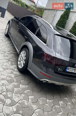 Универсал Audi A4 Allroad 2010 в 