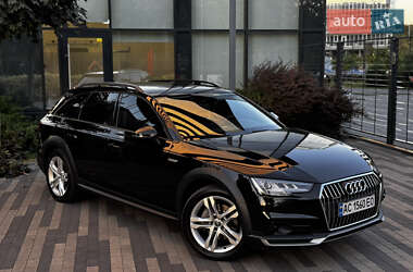 Универсал Audi A4 Allroad 2017 в 