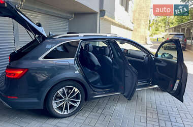 Универсал Audi A4 Allroad 2016 в 