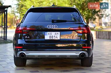Универсал Audi A4 Allroad 2017 в 