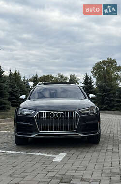 Универсал Audi A4 Allroad 2017 в 