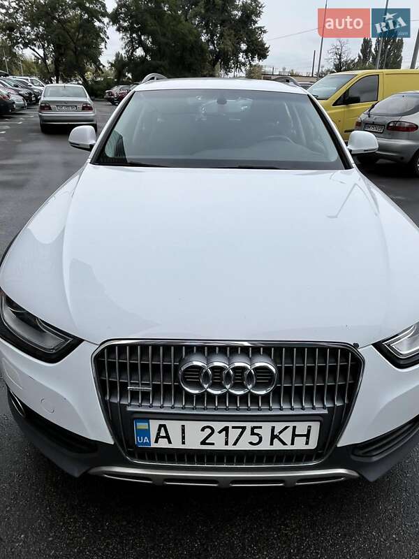Audi A4 Allroad 2013