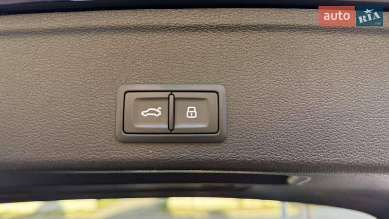 Универсал Audi A4 Allroad 2017 в Киеве фото 50 Универсал Audi A4 Allroad 2017 в Киеве
