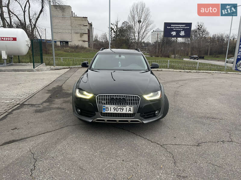 Універсал Audi A4 Allroad 2012 в Харкові
