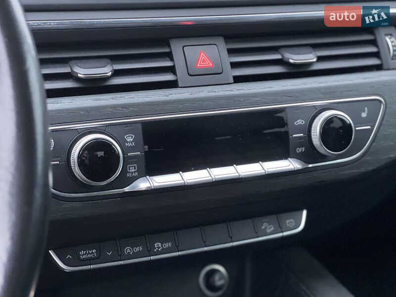 Універсал Audi A4 Allroad 2017 в Нововолинську