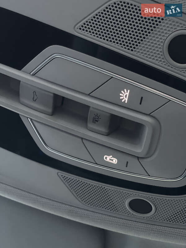 Універсал Audi A4 Allroad 2017 в Нововолинську