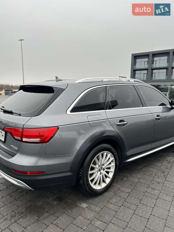 Универсал Audi A4 Allroad 2018 в Львове