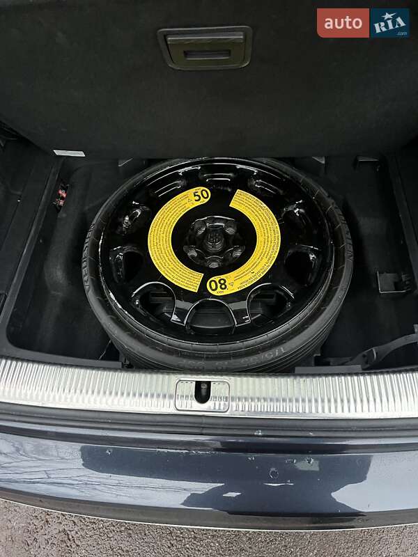 Универсал Audi A4 Allroad 2017 в Киеве