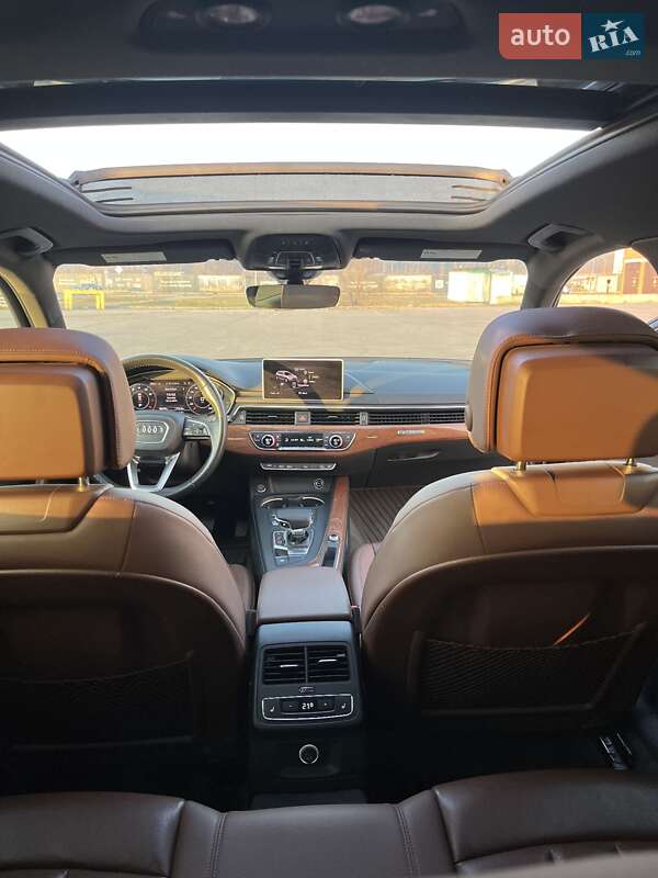 Универсал Audi A4 Allroad 2017 в Киеве
