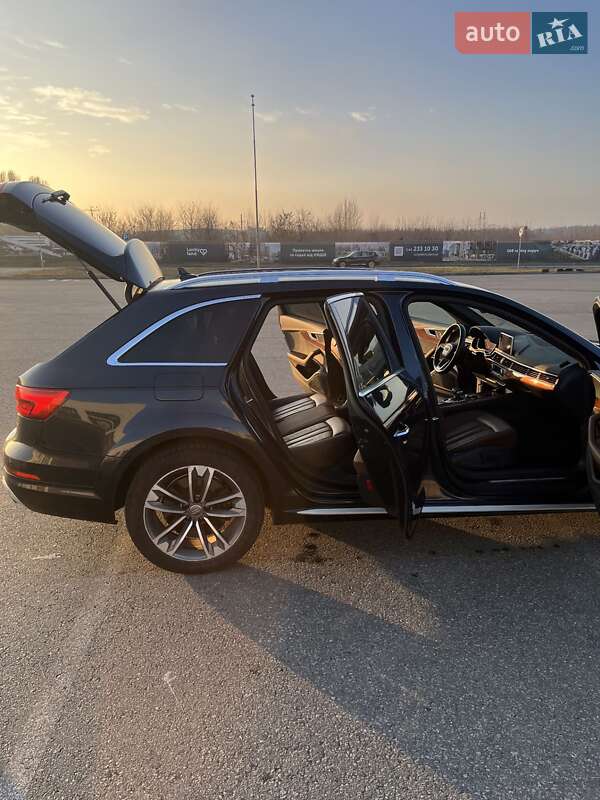 Универсал Audi A4 Allroad 2017 в Киеве