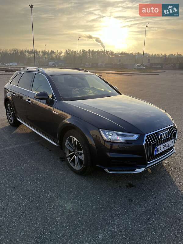 Универсал Audi A4 Allroad 2017 в Киеве