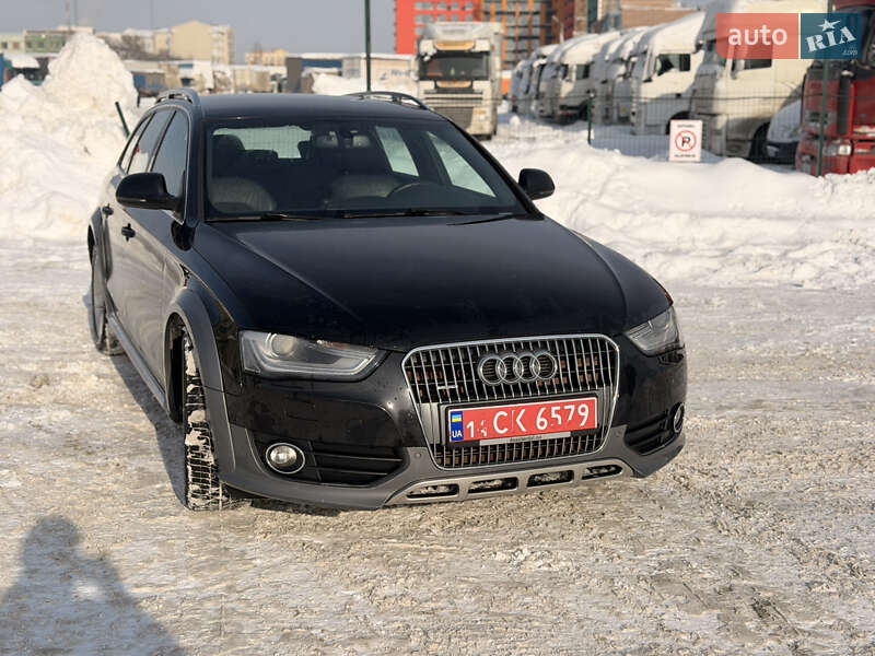 Audi A4 Allroad 2012