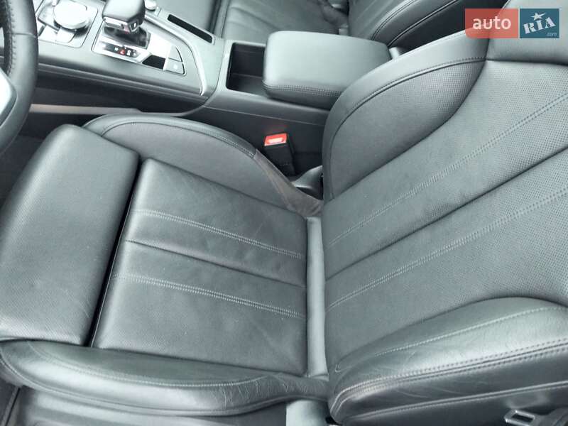 Универсал Audi A4 Allroad 2017 в Ровно