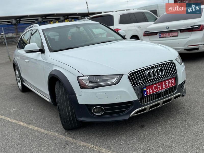 Audi A4 Allroad 2012