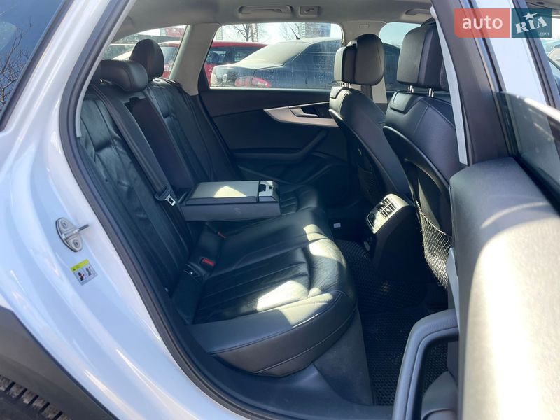Универсал Audi A4 Allroad 2017 в Киеве