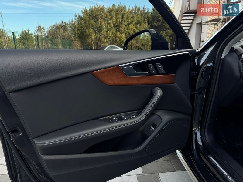 Универсал Audi A4 Allroad 2020 в Луцке