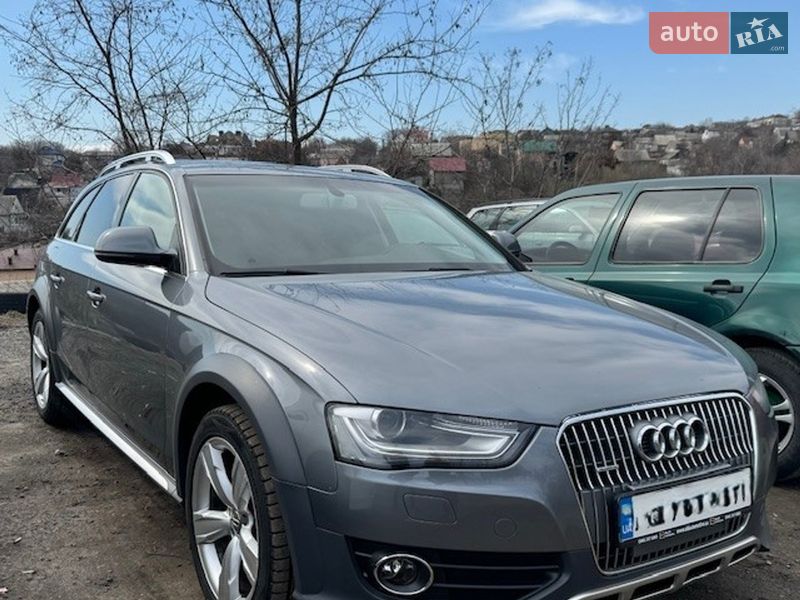 Audi A4 Allroad 2013