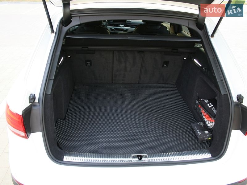 Універсал Audi A4 Allroad 2017 в Хмельницькому