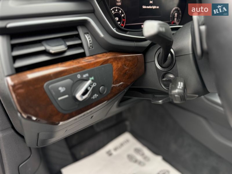 Універсал Audi A4 Allroad 2017 в Луцьку