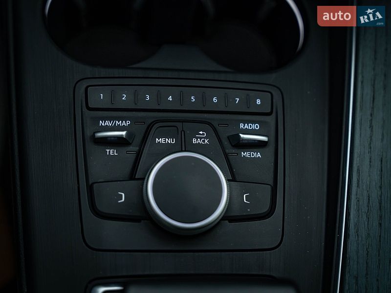 Универсал Audi A4 Allroad 2017 в Киеве