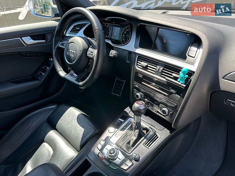 Универсал Audi A4 Allroad 2015 в Киеве