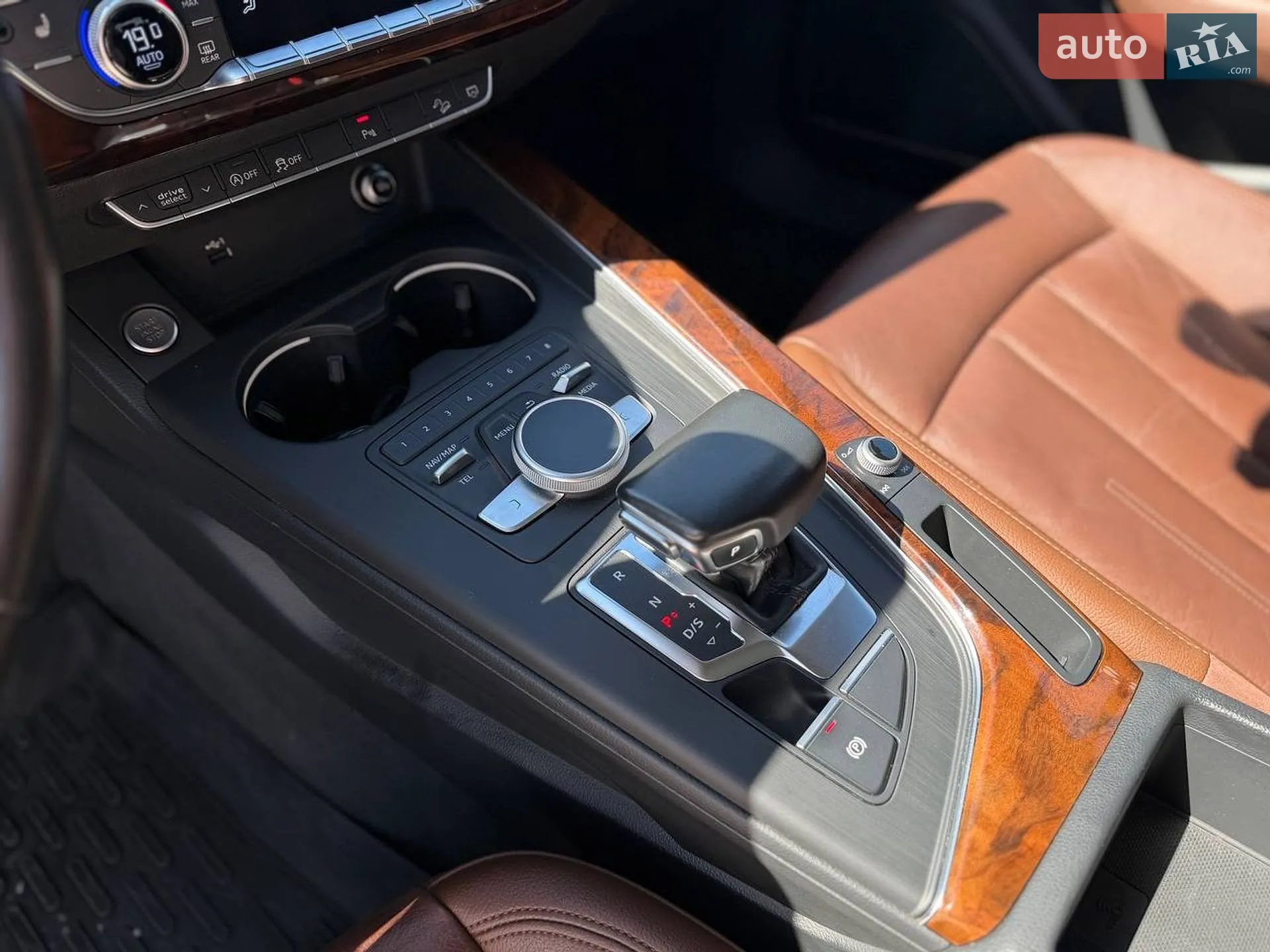 2017 Audi A4 allroad - мініатюра 18