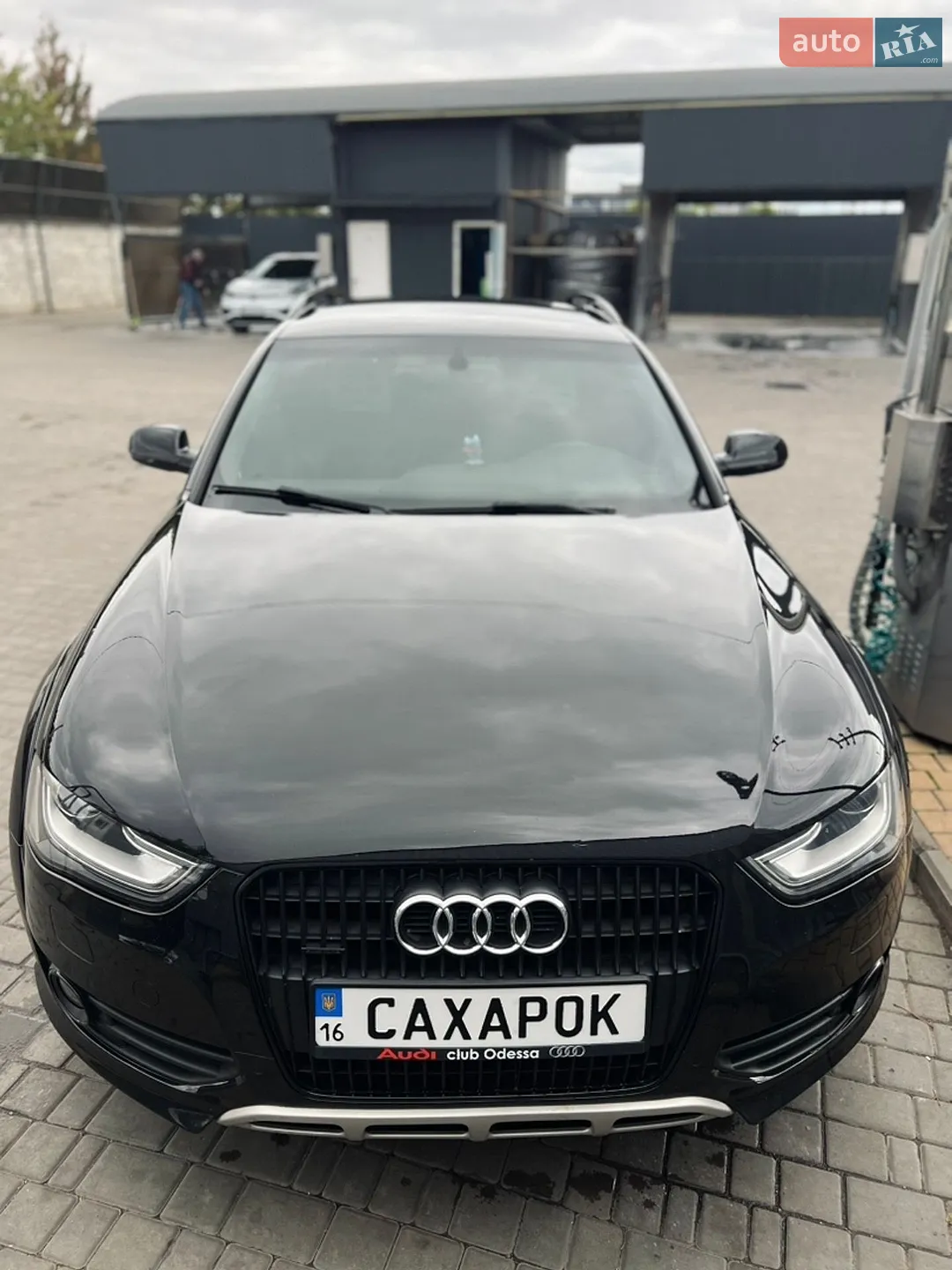 Audi A4 Allroad 2010 VIN WAUZZZ8K3BA007106 фото оголошення 3 з 23