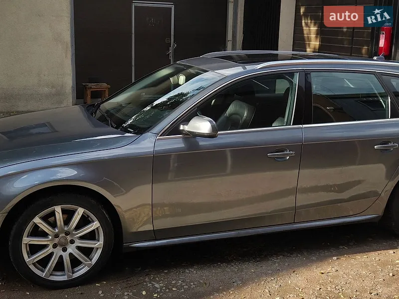 Audi A4 Allroad 2012