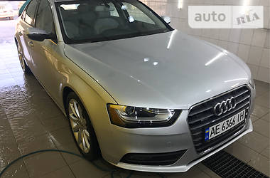 Седан Audi A4 2013 в Днепре