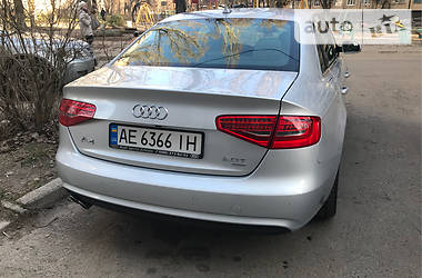 Седан Audi A4 2013 в Днепре