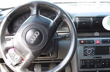 Седан Audi A4 2001 в Львові